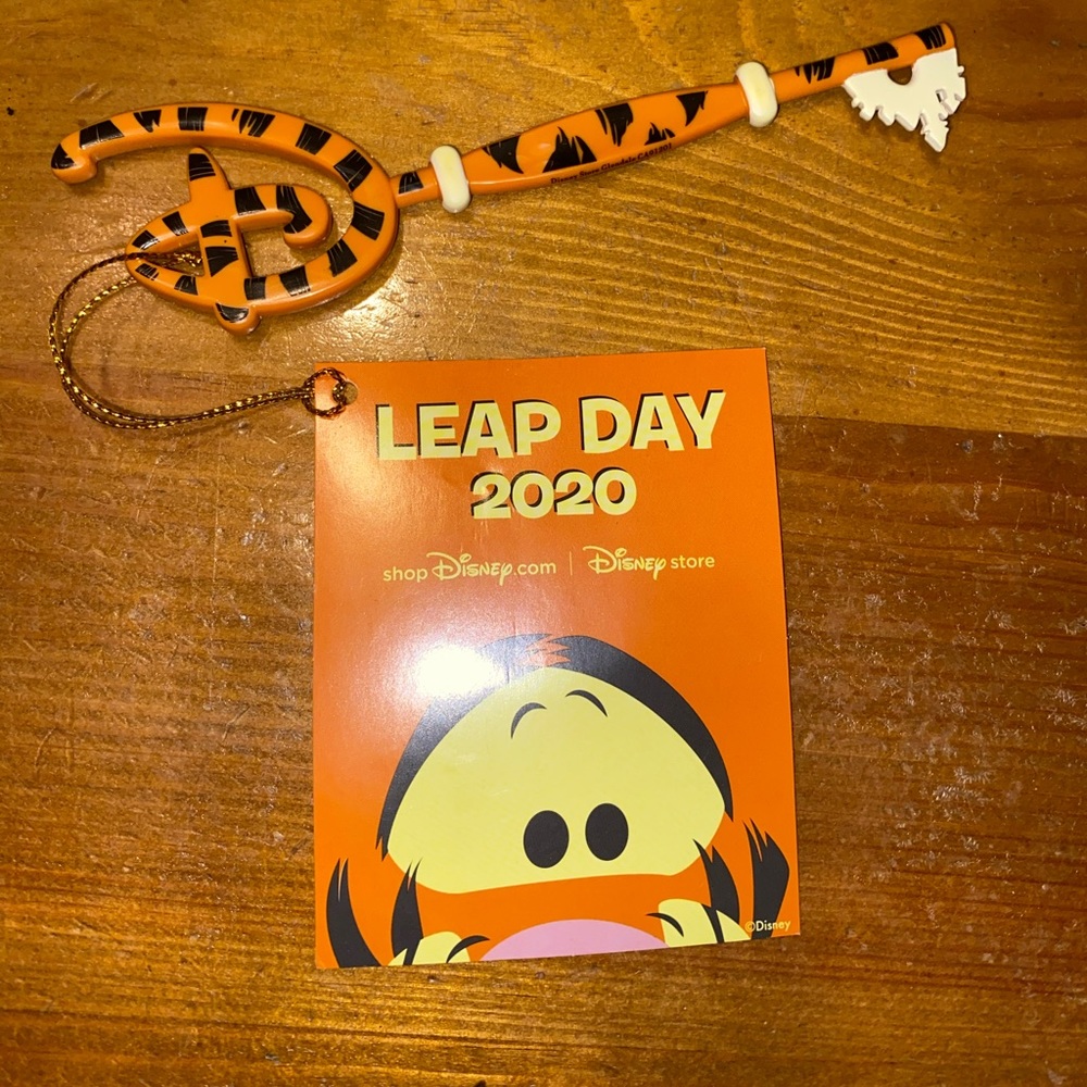 Disney Leap Day Edition Collectible “Tigger” Key